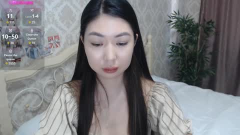 Snapshot of tristanat chatting on 01.11.25 Aya online show from 01.11.25