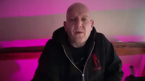 Triton online show from 11.21.25