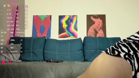 trixibell online show from 01.18.26