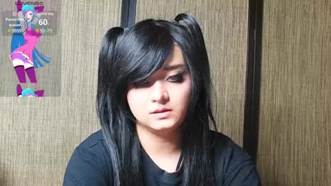 trixiedoescamcam online show from 01.20.25