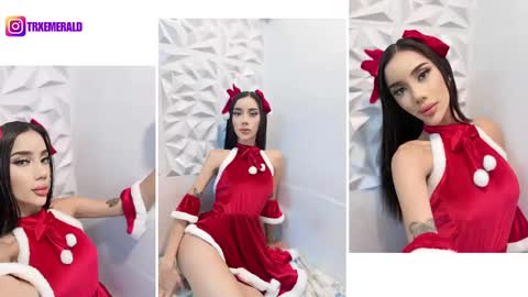 Snapshot of trixieemerald chatting on 12.28.24 trixieemerald online show from 12.28.24