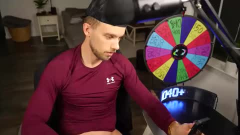 Troy Green online show from 11.09.25