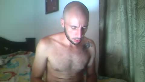 Snapshot of troy_tristan chatting on 10.05.25 Troy Tristan online show from 10.05.25