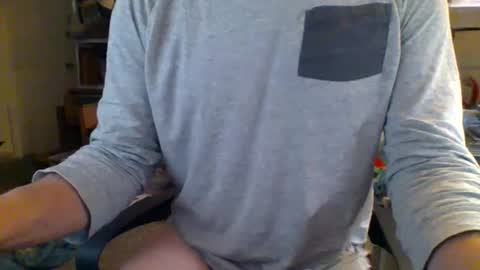 truk1976 online show from 11.17.25