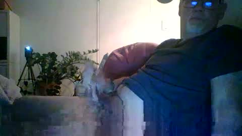 Snapshot of trukturk chatting on 03.14.26 trukturk online show from 03.14.26