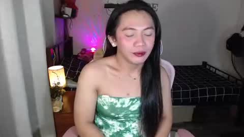 Snapshot of ts_jadexxx chatting on 09.14.25 Jade online show from 09.14.25