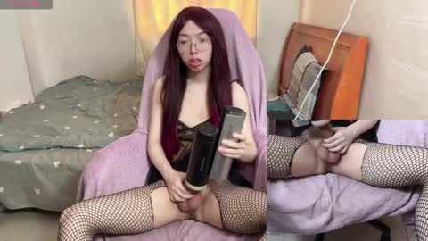 Snapshot of ts_liliprincess chatting on 10.08.25 lili online show from 10.08.25