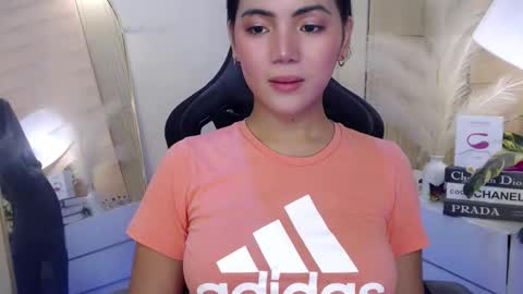 Snapshot of ts_marthapooker chatting on 11.22.25 Martha The Pooker online show from 11.22.25