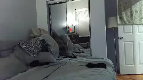 Amber White online show from 10.05.25