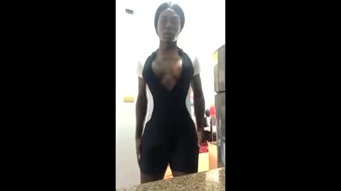 Snapshot of tsarah_cute22cm chatting on 12.17.24 NEW VIDEOS 2023 IN BIO - onlyfans with more than 210 hot publications. subscribe sweetsarabig23 online show from 12.17.24