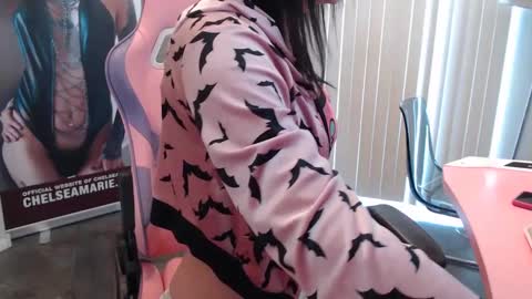 Snapshot of tschelseamariexxx chatting on 01.31.25 Chelsea Marie online show from 01.31.25