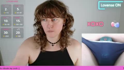 Snapshot of tsellieryder chatting on 06.15.26 Ellie Ryder online show from 06.15.26
