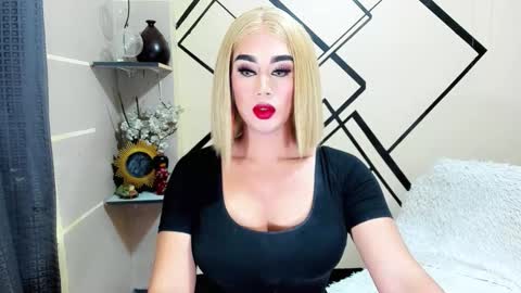 Nicoleeee online show from 01.12.26