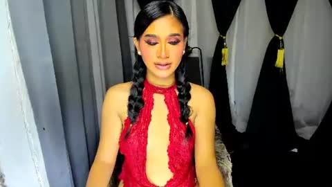 Snapshot of tspaulinafoxy chatting on 09.13.25 tspaulinafoxy online show from 09.13.25