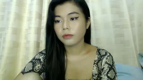 Snapshot of tspaulyn chatting on 01.04.25 Paulyn online show from 01.04.25