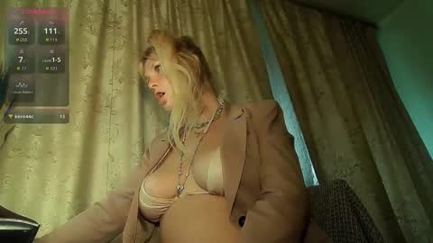 Annika online show from 11.07.25