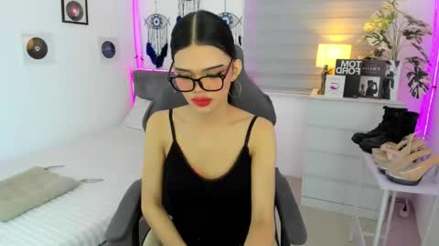 tstoni_talks online show from 11.18.25