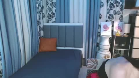 Snapshot of tsuncutaska chatting on 02.28.25 Aska Arai online show from 02.28.25