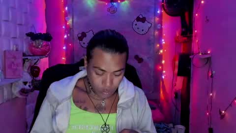 Snapshot of tsviolett chatting on 12.03.24 BellaRoxanna online show from 12.03.24