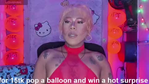 Snapshot of tsviolett chatting on 02.14.25 BellaRoxanna online show from 02.14.25