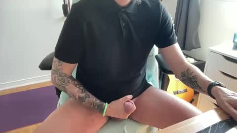 TT Boy2000 online show from 04.09.26