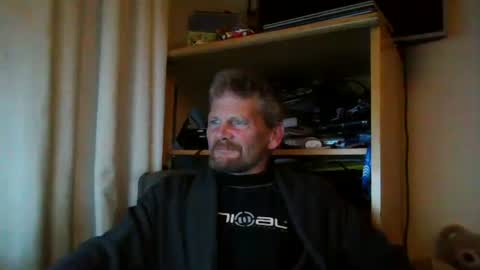 Snapshot of ttb2769 chatting on 01.10.25 ttb2769 online show from 01.10.25