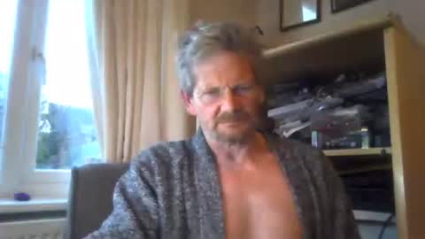 Snapshot of ttb2769 chatting on 10.29.25 ttb2769 online show from 10.29.25