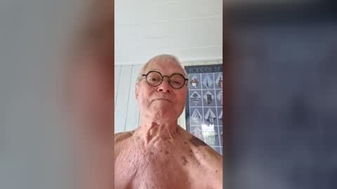 Snapshot of tubaist chatting on 06.14.26 FINN but call me NANNA online show from 06.14.26