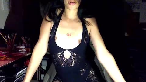 Snapshot of tucataleya chatting on 01.28.25 MissCataleya online show from 01.28.25