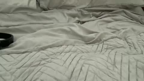 Tuhands online show from 04.01.26