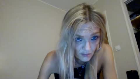 Snapshot of tulipedu34 chatting on 07.21.26 tulipedu34 online show from 07.21.26