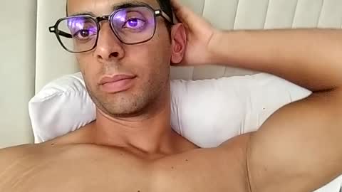 Snapshot of tunisiensexyguy chatting on 07.28.26 TunisienSexyGuy online show from 07.28.26