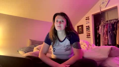 Snapshot of turtlegirl21 chatting on 12.11.24 turtlegirl21 online show from 12.11.24