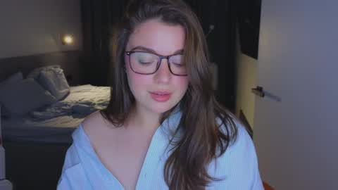 Ariana online show from 10.27.25