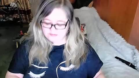 Lana online show from 02.18.25