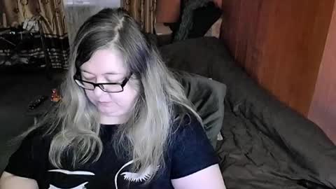 Lana online show from 02.23.25