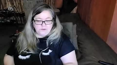 Lana online show from 02.23.25