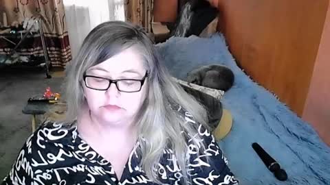 Lana online show from 02.26.25