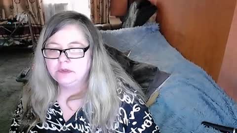 Lana online show from 02.27.25