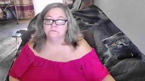 Lana online show from 09.18.25