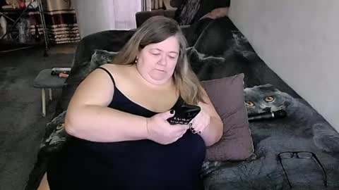 Lana online show from 04.17.26