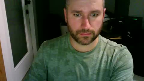 Snapshot of twattickler96 chatting on 10.28.25 twattickler96 online show from 10.28.25