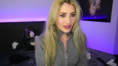 MayCarrey online show from 12.24.24