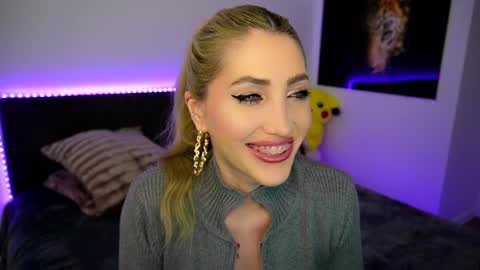 MayCarrey online show from 02.07.25