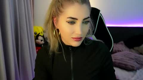 MayCarrey online show from 03.02.26