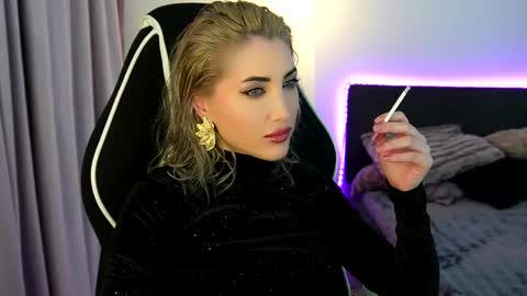 MayCarrey online show from 03.11.26