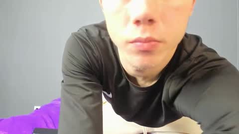 Angus online show from 11.05.25