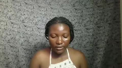 Snapshot of twerker_lyly chatting on 09.28.25 twerker_lyly online show from 09.28.25