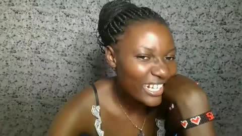 Snapshot of twerker_lyly chatting on 10.12.25 twerker_lyly online show from 10.12.25