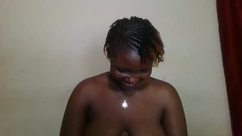 Snapshot of twerker_lyly chatting on 11.12.25 twerker_lyly online show from 11.12.25